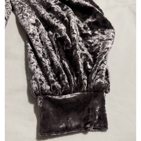 Fate By LFD Crashed Velvet Cold Shoulder Top Metallic Soft Brown Gray M Holidays - Picture 5 of 7